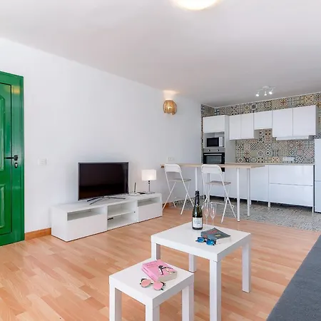 Fantastico Apartamento Con Terraza Y Vistas Al Mar Costa Teguise Exterior photo
