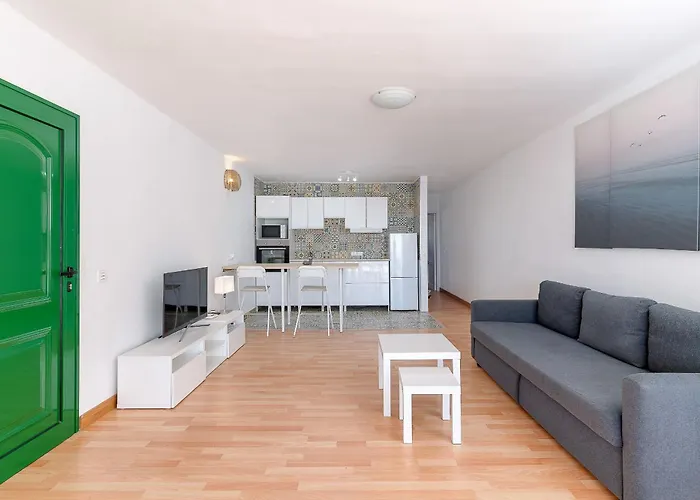 Fantastico Apartamento Con Terraza Y Vistas Al Mar